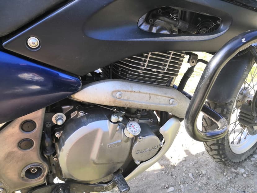 Prodám Suzuki XF 650 Freewind 1999