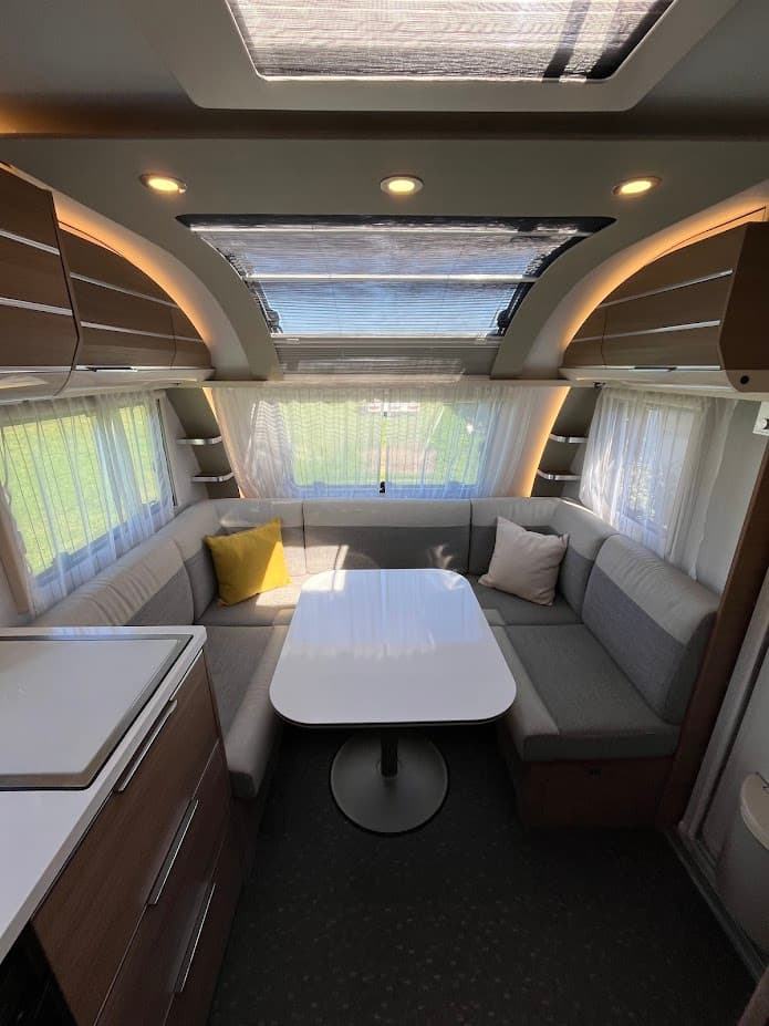 Adria Adora 472 UP 2020, KLIMA, MOVER, ALDE, PŘEDSTAN 1A