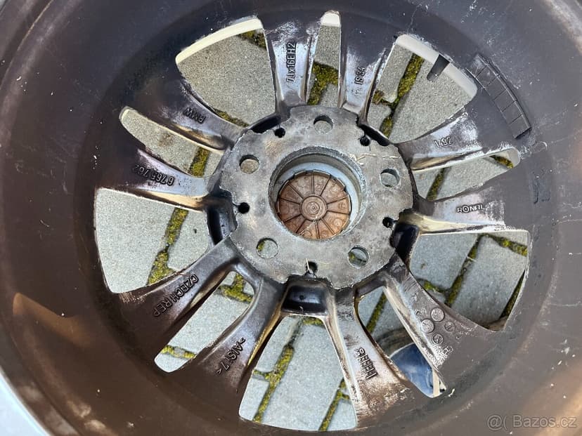 4x alu disky 5x120 R16, letní pneu