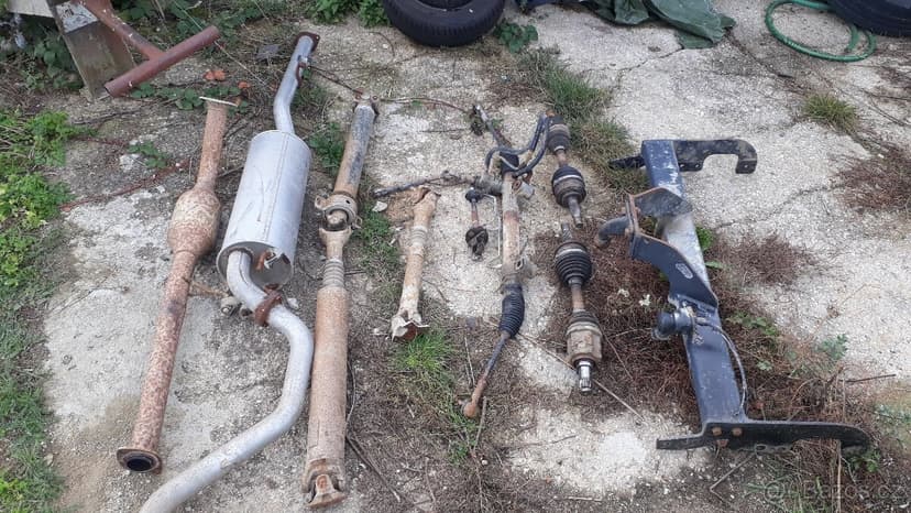 Toyota Hilux 2.5 D rv 2011