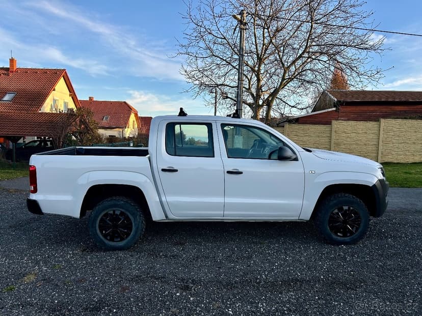 Volkswagen Amarok 2.0 TDI 103kw 68500KM Čr DPH
