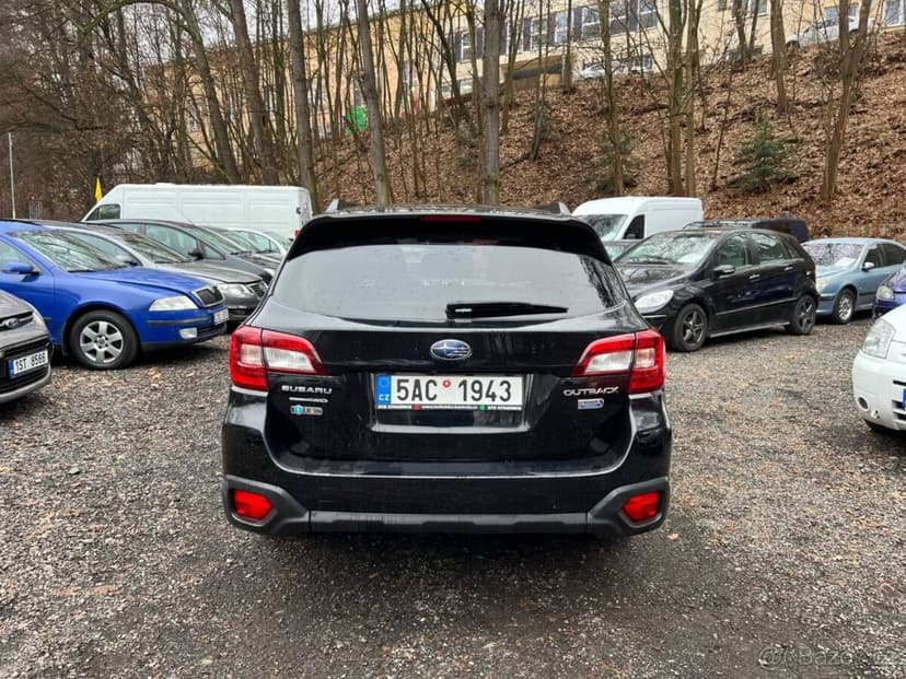 Subaru Outback 2.0 D 110kW 4x4 AT tempomat 153tkm 2015 ČR