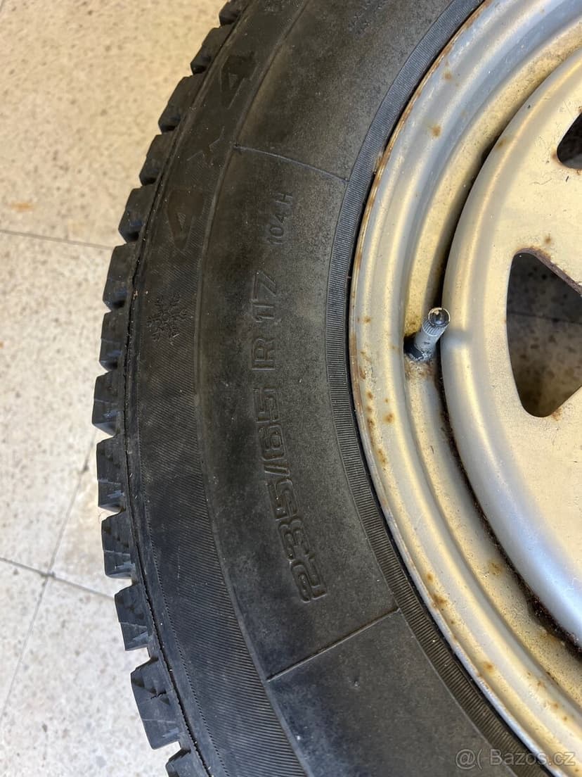 Kompletní zimní kola 7x17 Nissan Navara