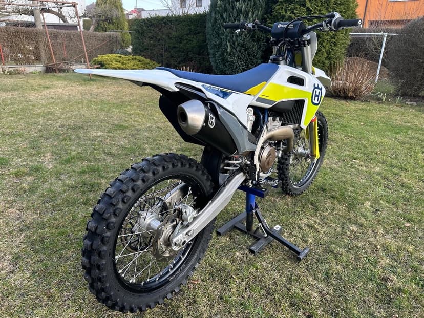 Husqvarna FC 250