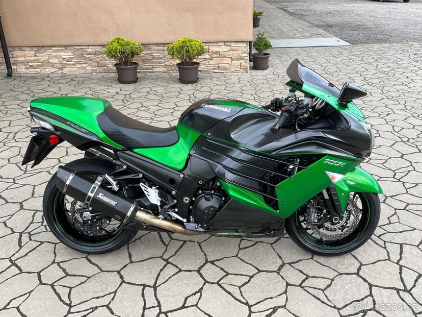 Kawasaki ZZR 1400 r.v.2018 najeto 14719km