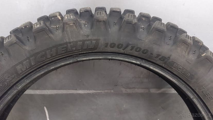 Pneu Michelin Tracker 100/100-18