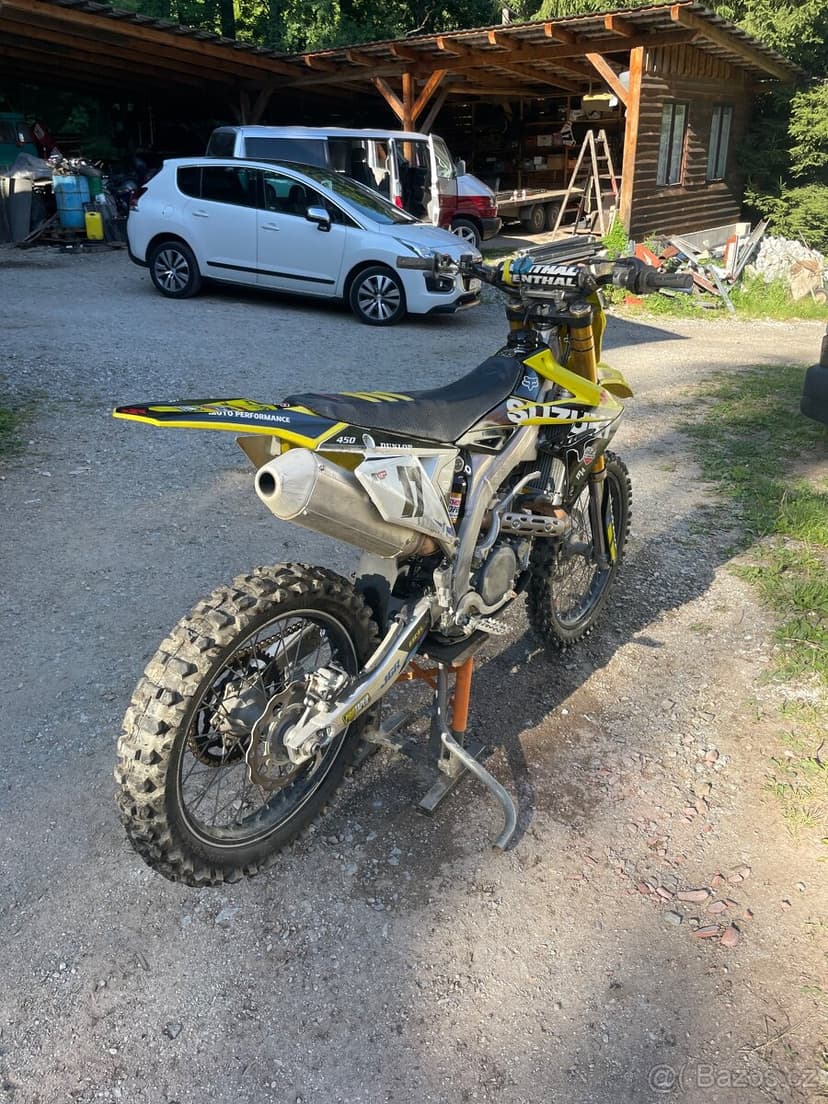 Suzuki RMZ 450