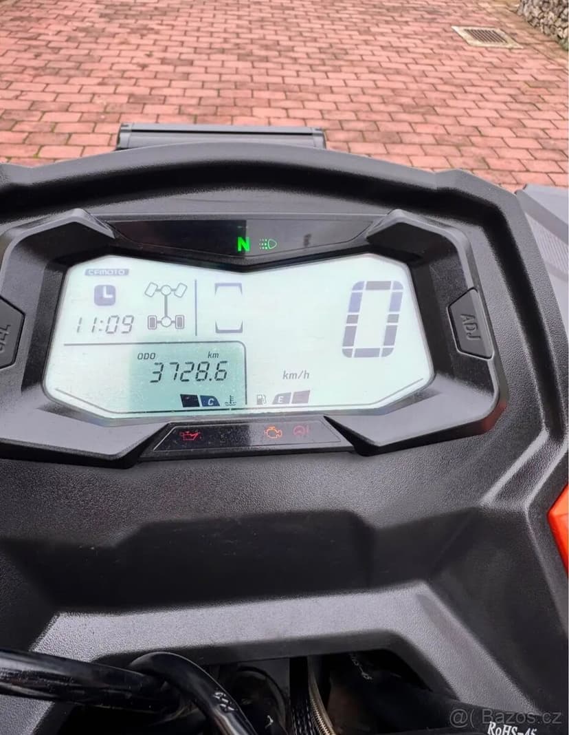 Čtyřkolka CF MOTO X1000