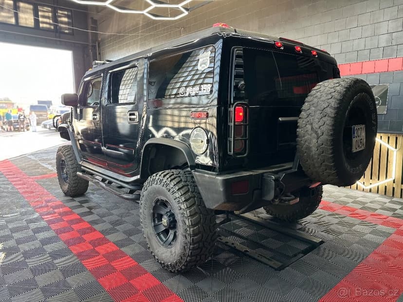 Hummer H2