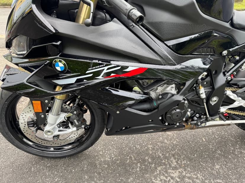 BMW S1000RR 2019-2026 díly kapotaz svetla zrcatka atd.