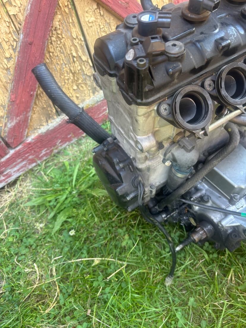 Motor na Suzuki Gsxr 600 04-05 typ N727