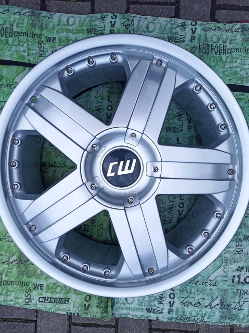 Borbet CW 22" , 5x120 R22, Šíře 10, ET-35
