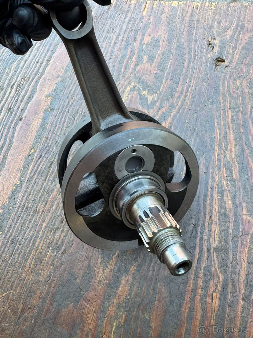 Klikový hřídel ojnice převod rozvodu ktm sxf 350 r 11-12