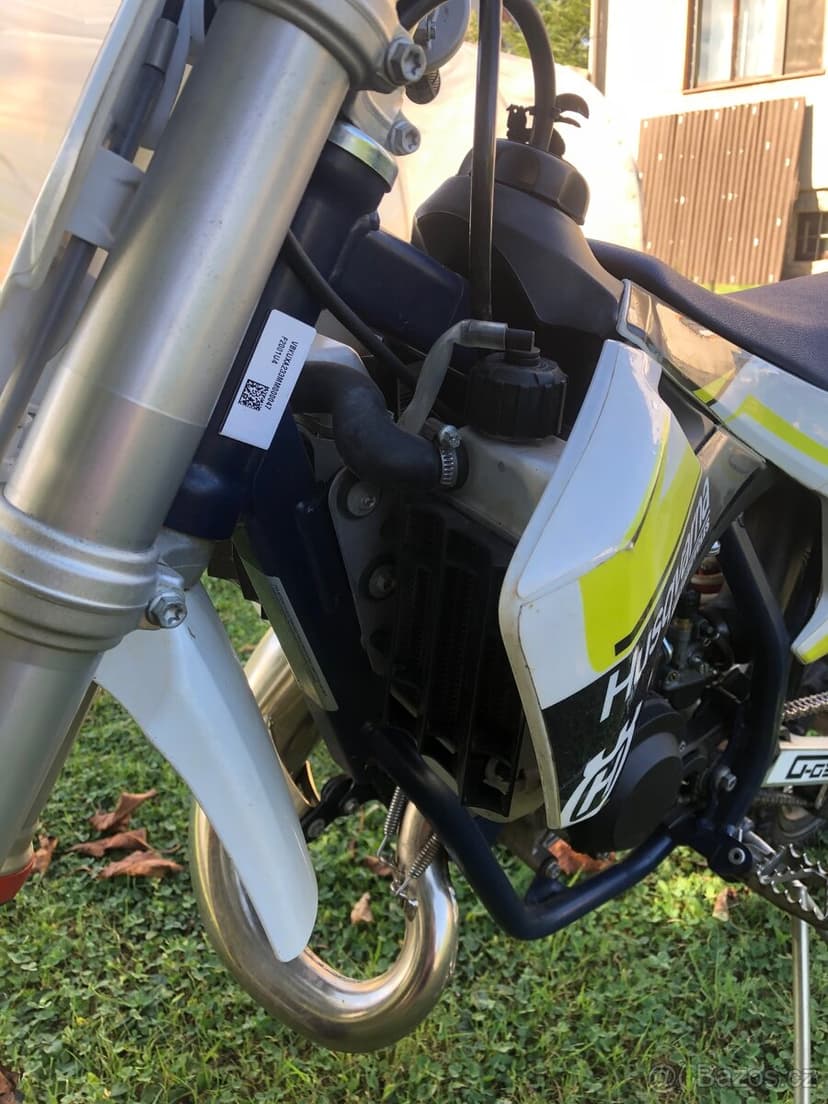 Prodám Husqvarna tc 50 + velká a malá kola.