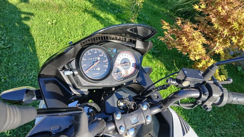 Honda CBF 125 najeto 9425 km