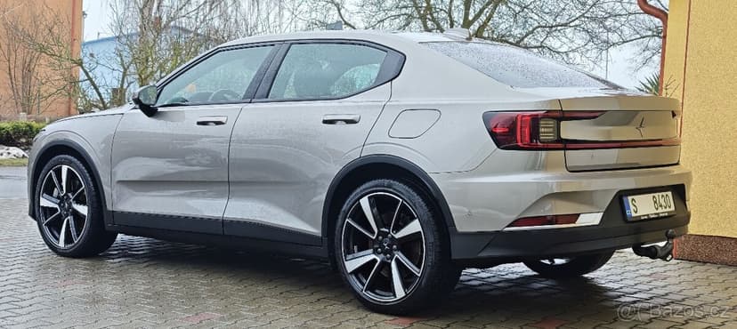 Polestar 2 Long Range 4x4 78 kwh tažné +DPH