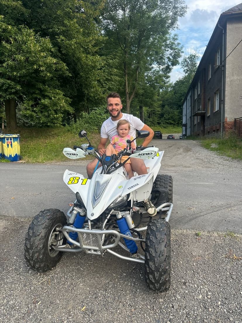 Yamaha 450 čtyřkolka atv