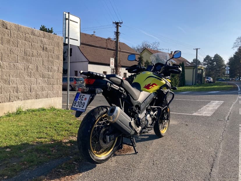 Suzuki V-Strom DL 650 XT
