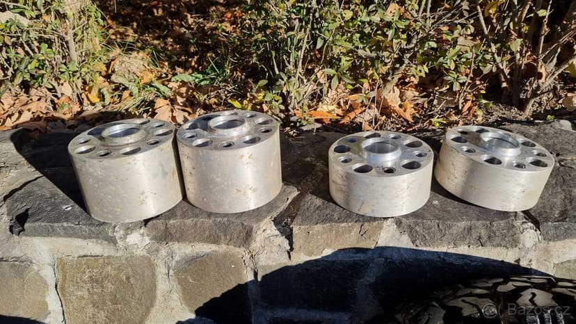 Litá kola s offroad pneu 215/65 R16