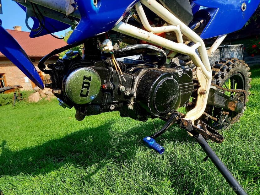 Pitbike Nitro Sky 125ccm + Helma