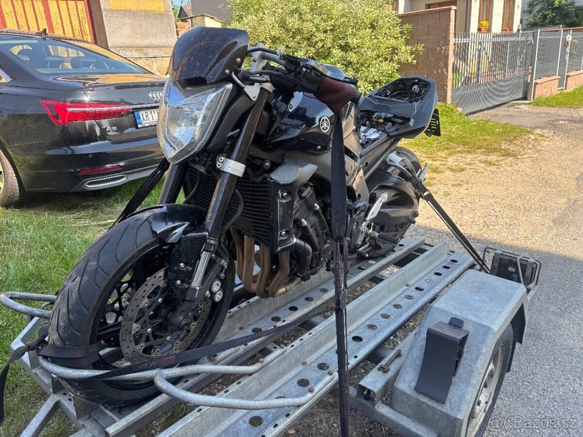 Rozprodam Yamaha Fz1N na nahradni dily