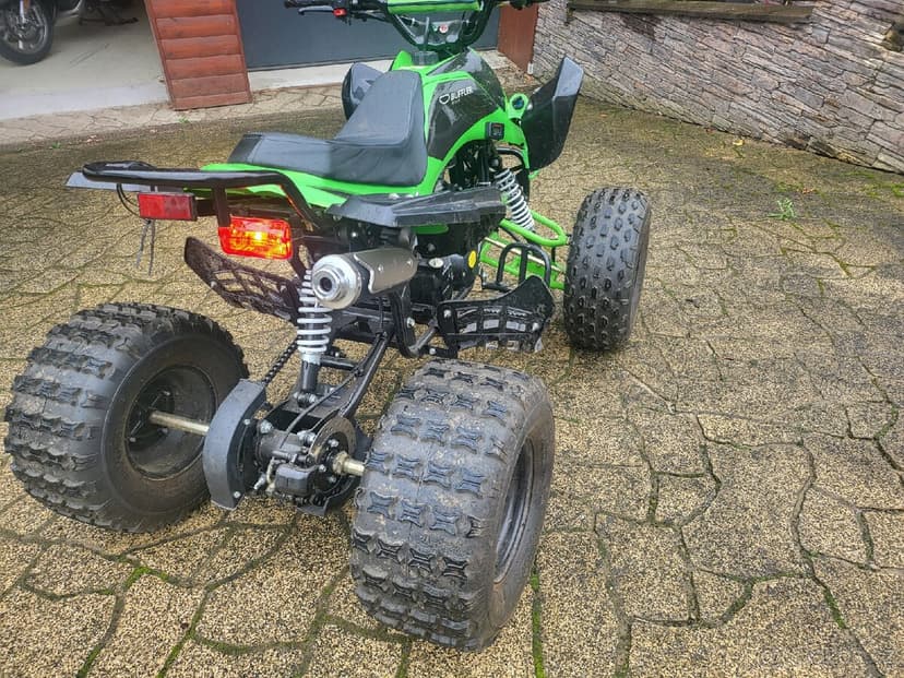 Čtyřkolka Buffler 125