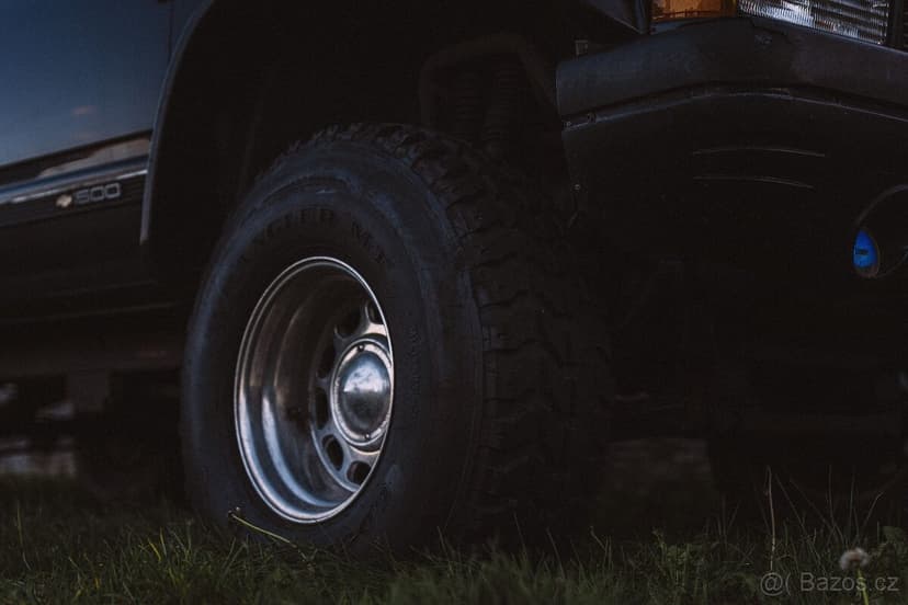 Chevrolet Suburban 1500 5.7 4x4 1995 LPG