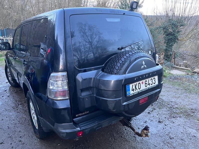 Mitsubishi Pajero IV V80 4x4 offroad terénní Nová STK