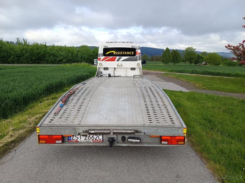 VW Craftr Man odtahový speciál