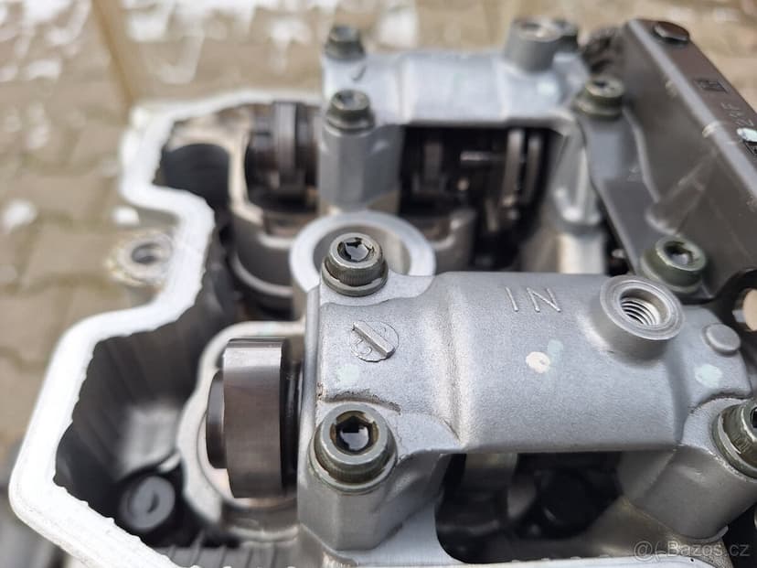 Motor  na Suzuki LTZ 400