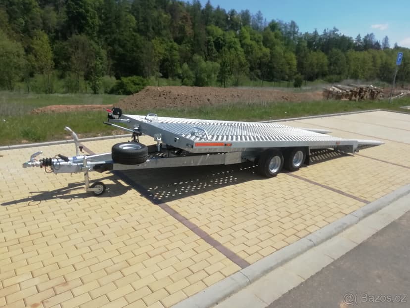 Sklopka hydraulika, ALU plocha 450x210cm, 2700/680kg, výbava