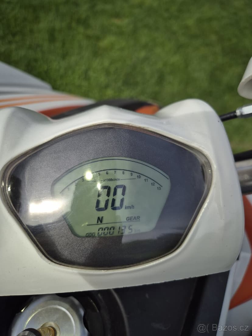 Dětská čtyřkolka Buffler XS125T