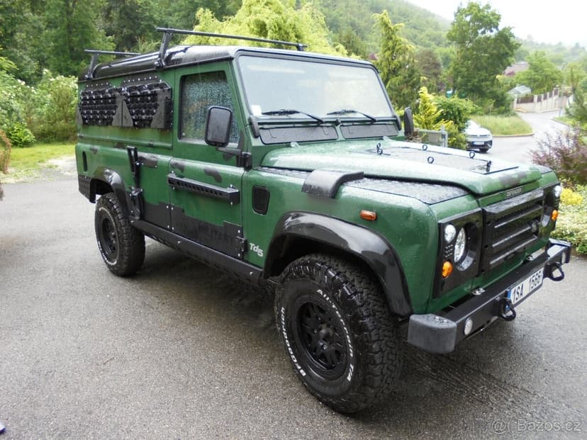 Land Rover Defender 2,5 TD5 - 90 kW