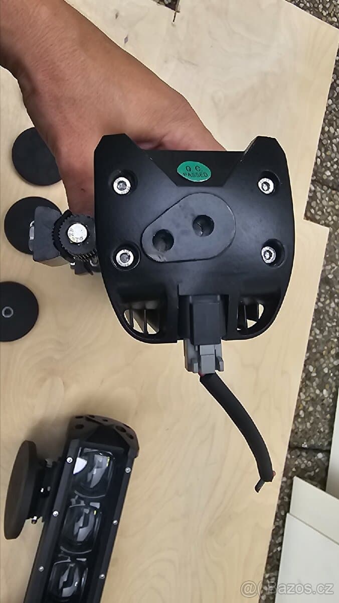 2x Led offroad světlomet 60 W, 6600 lumenů ( 9-32V)