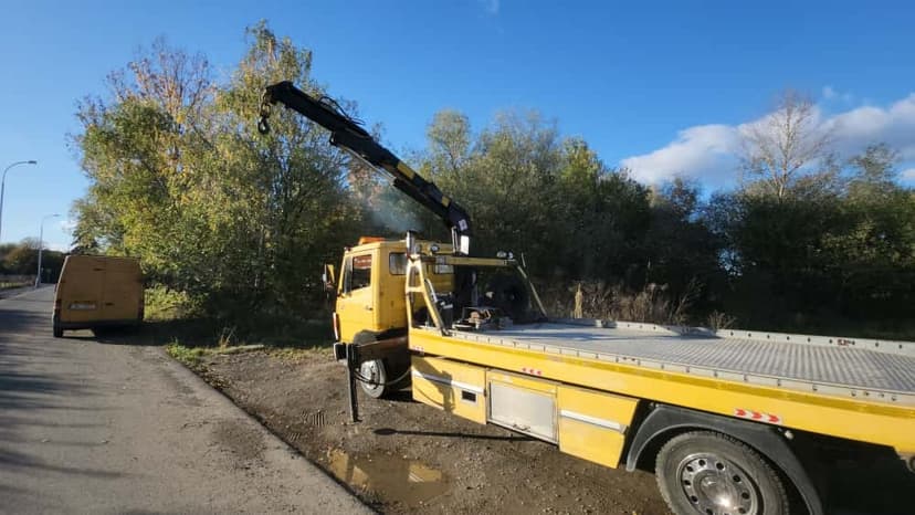 MERCEDES BENZ 814 ODTAHOVKA