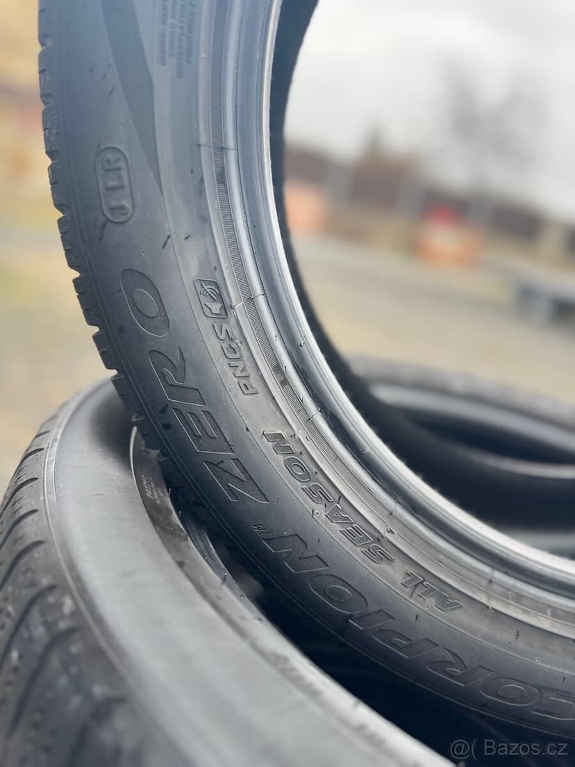 235/50 R20 Celoročně pneu sada Pirelli Scorpion Zero