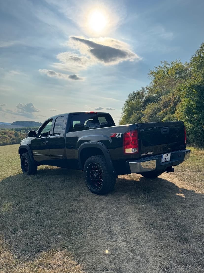 Gmc Sierra 5.3 V8 Pickup