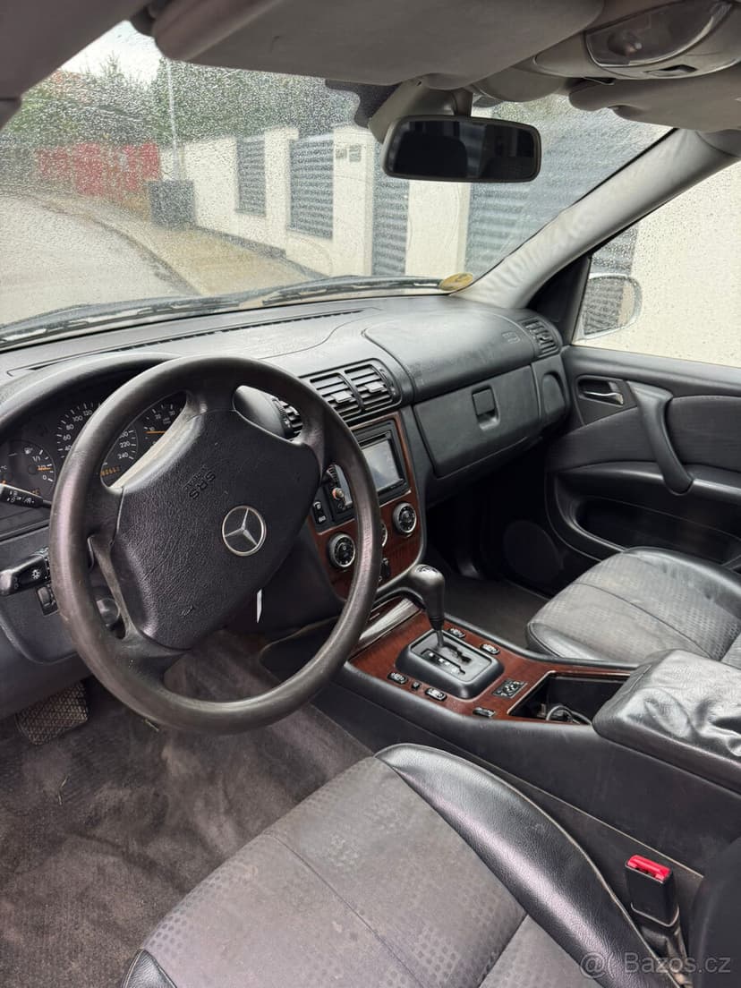 Mercedes-Benz ML 270 CDI, r.v. 2004