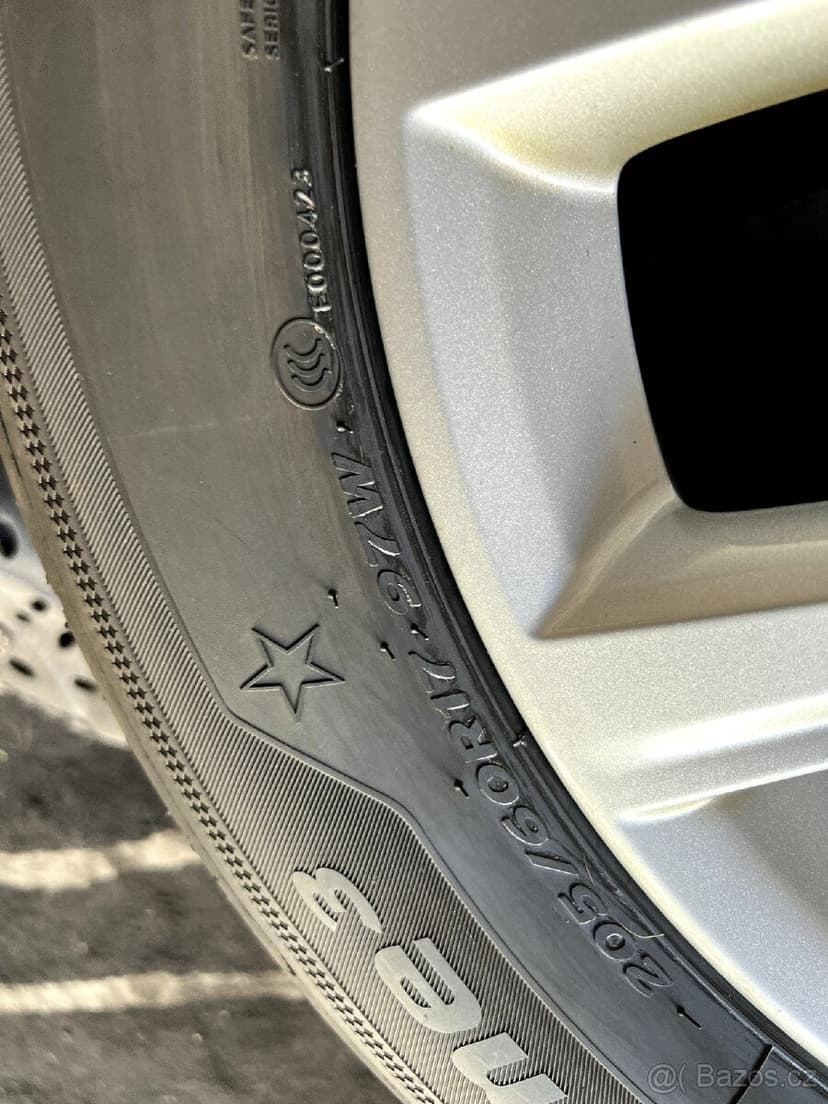 Letní nová sada BMW X1 F48 205/60 R17 IS39