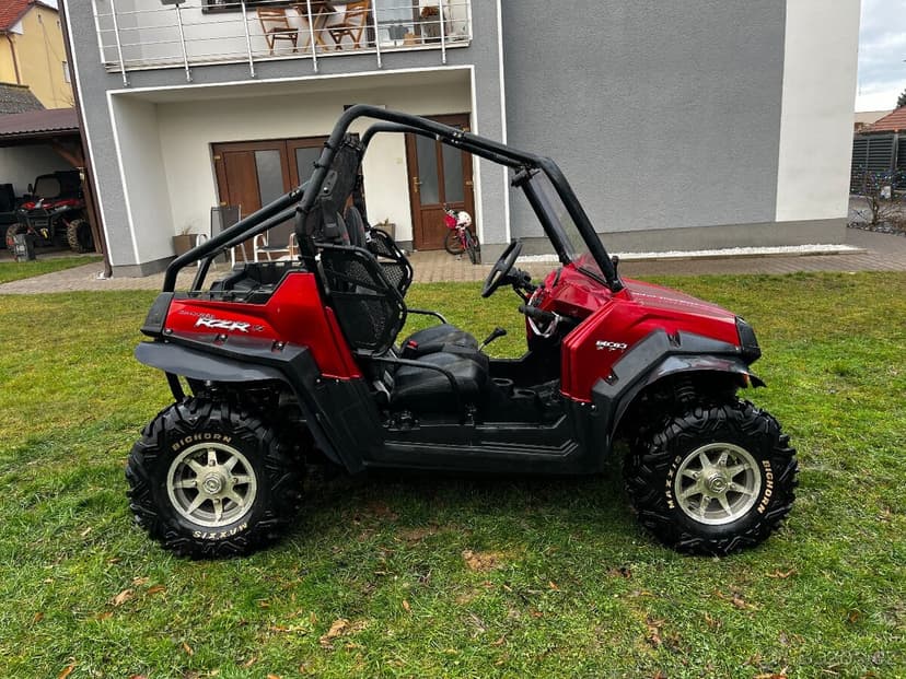 Polaris RZR 800S r.v2011 Nové v ČR