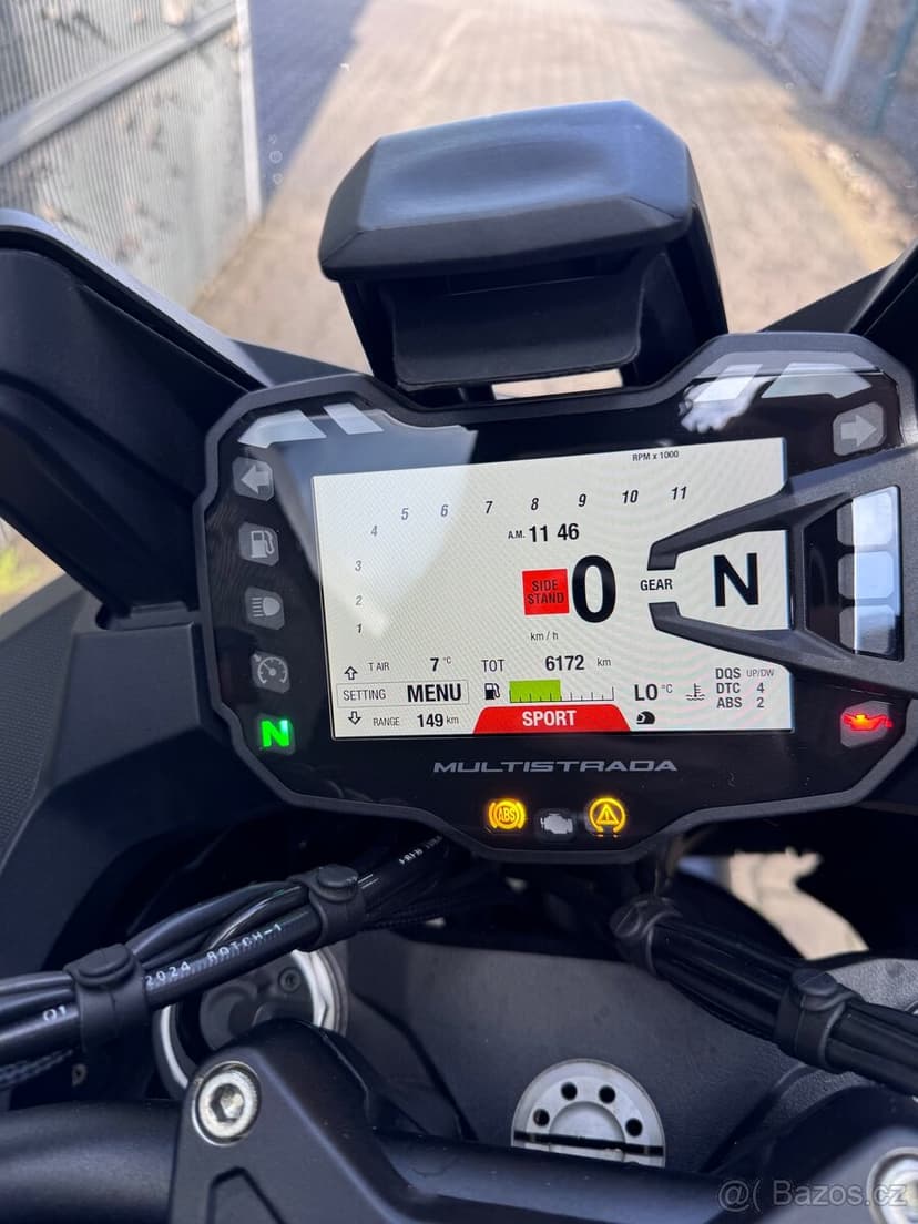 Ducati Multistrada V2S Black