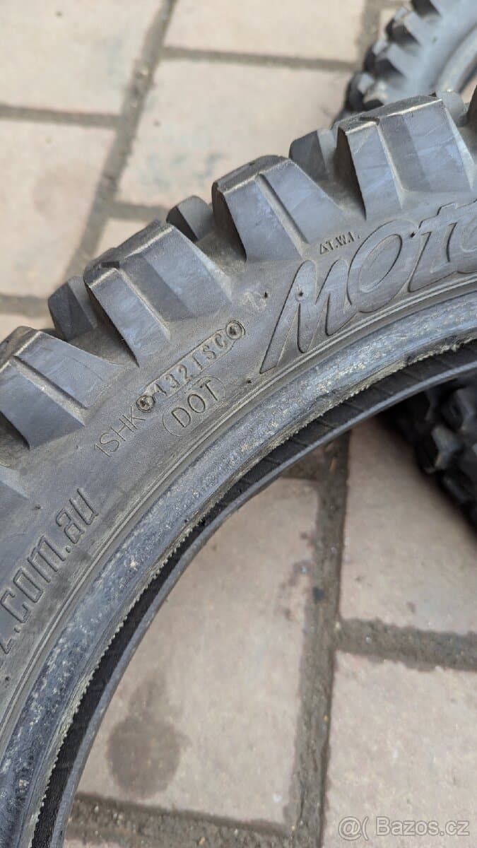 Pneumatiky 140/80 18, 90/90 21