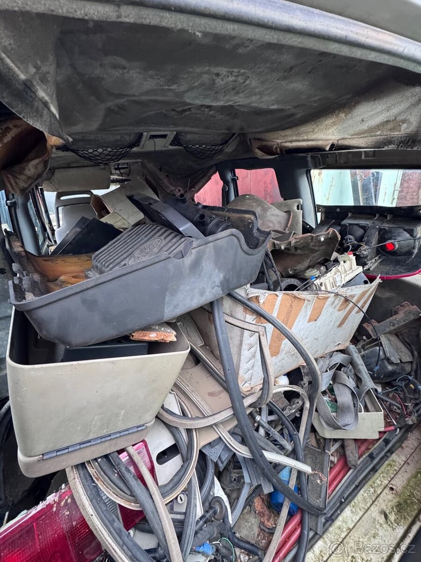 Land Rover Discovery - DÍLY