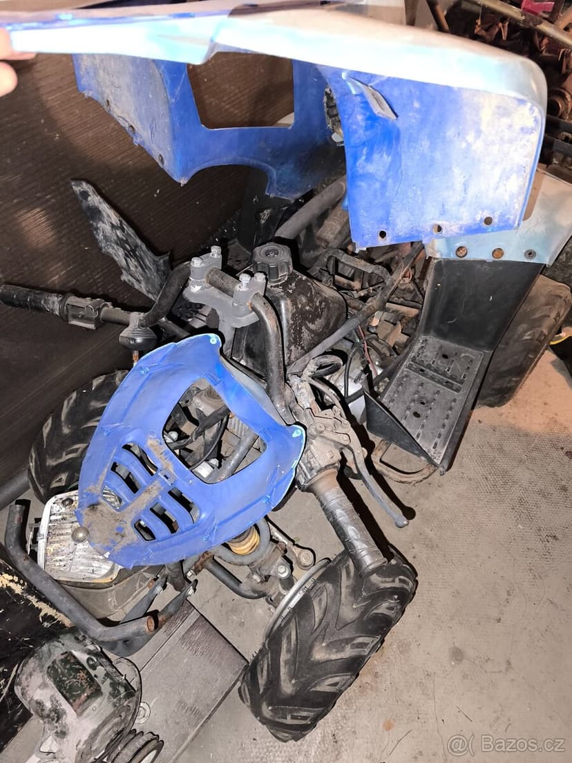 Čtyřkolky na náhradní díly