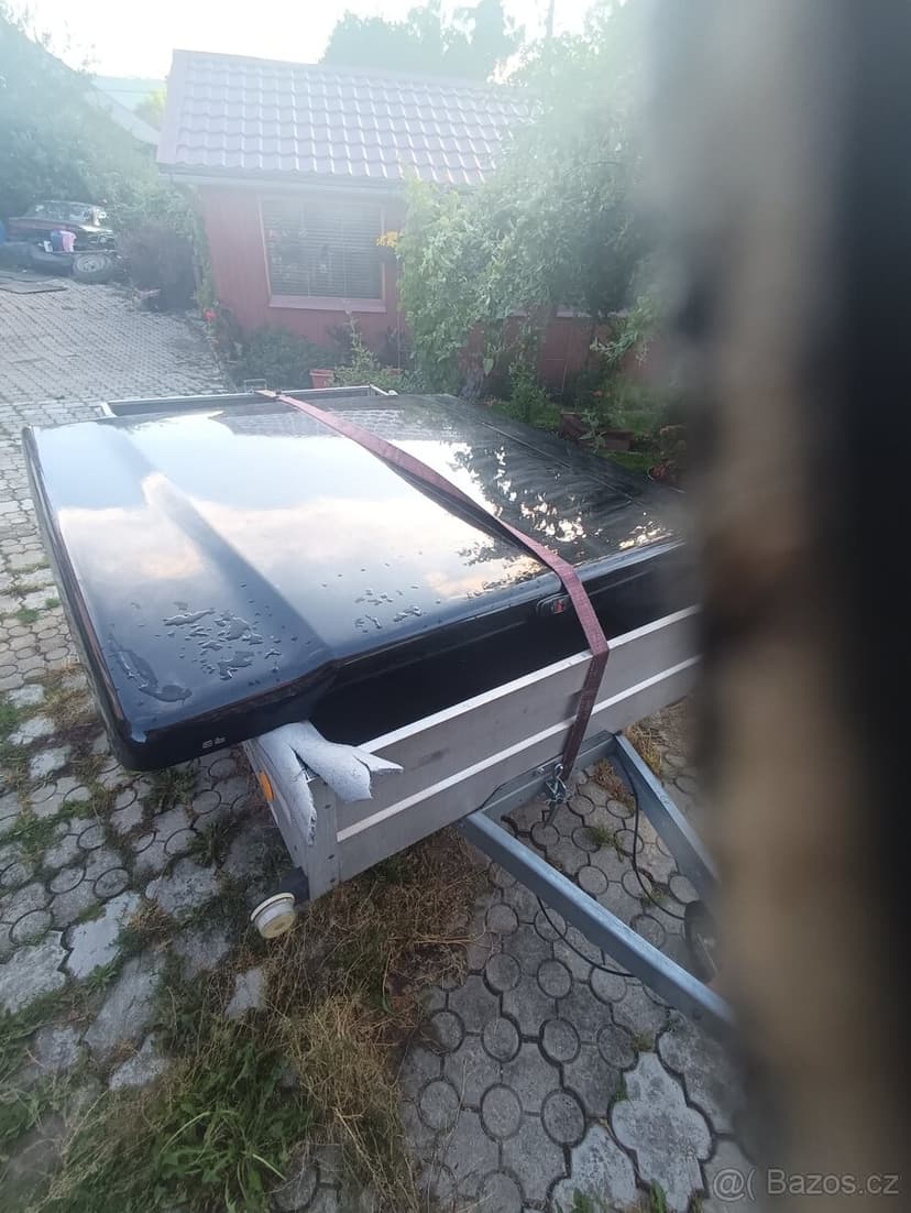 Viko , kryt korby Ford f150 f-150