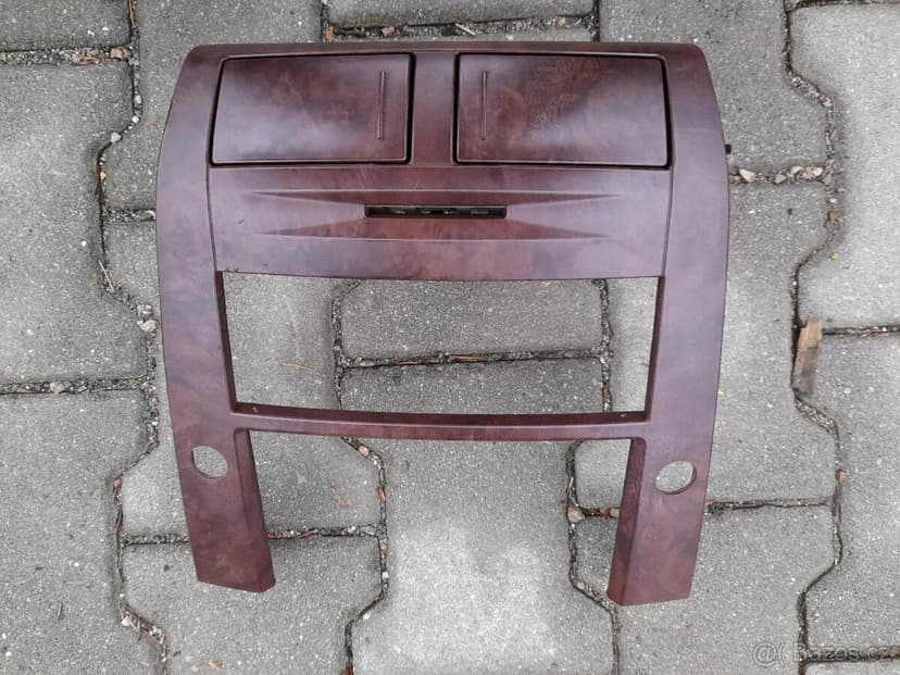 Sedačky saangyong rexton 1,vyhřívané, textilní