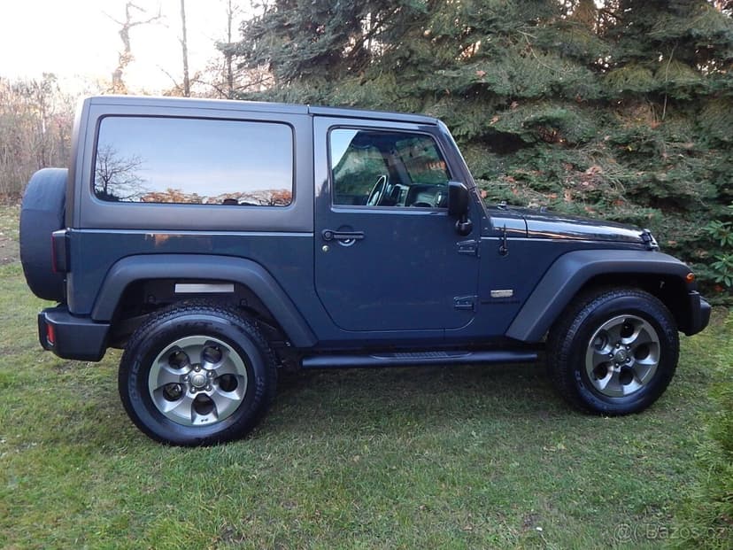 Jeep Wrangler RUBICON-2.8 CRD-ROK 2017-ČR-32 000KM-CEBIA-DPH