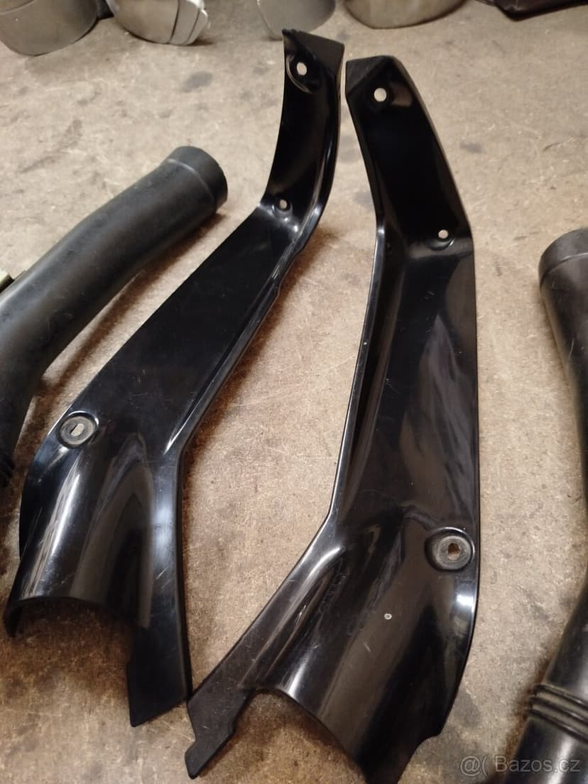 Yamaha fzr 600  1991  3hee plasty a nafuky