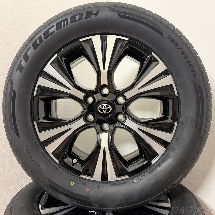 TOYOTA LC150 6x139,7 R19 ET25+TPMS+LETNÍ 265/55R19