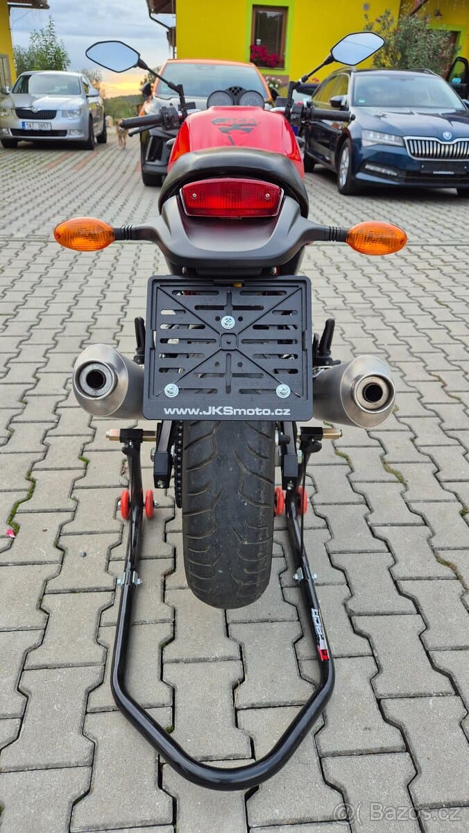 Ducati Monster 695  POUZE 12 600 KM